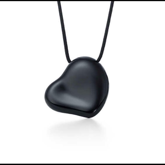 Co Elsa Peretti Full Heart Necklace 